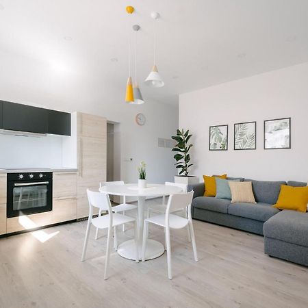 Apartment Fresh - Parking Included Izola Exteriör bild