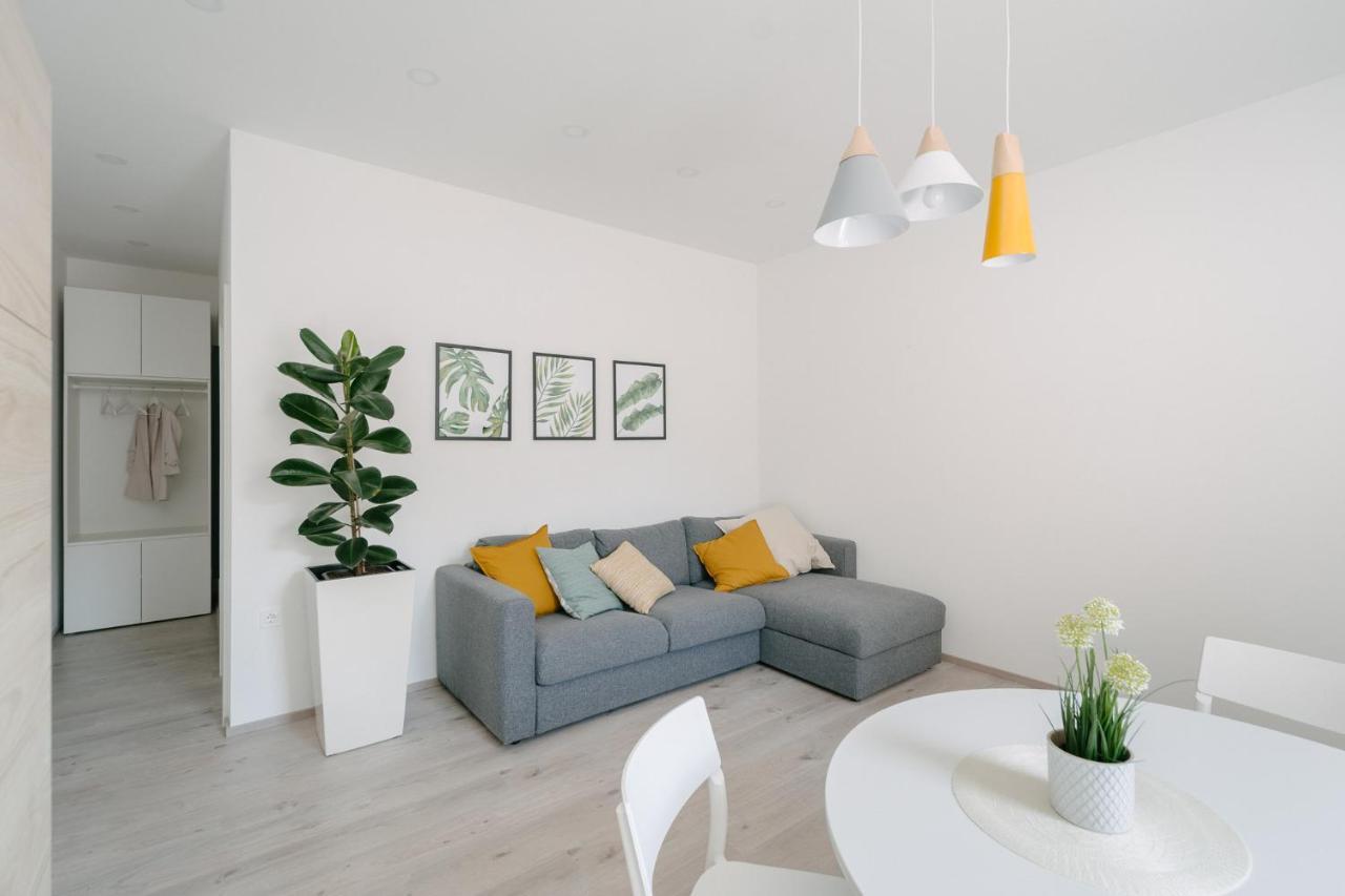 Apartment Fresh - Parking Included Izola Exteriör bild